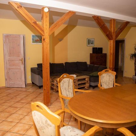Landurlaub Auf Dem Mellenhof Apartment Funkenhagen Luaran gambar